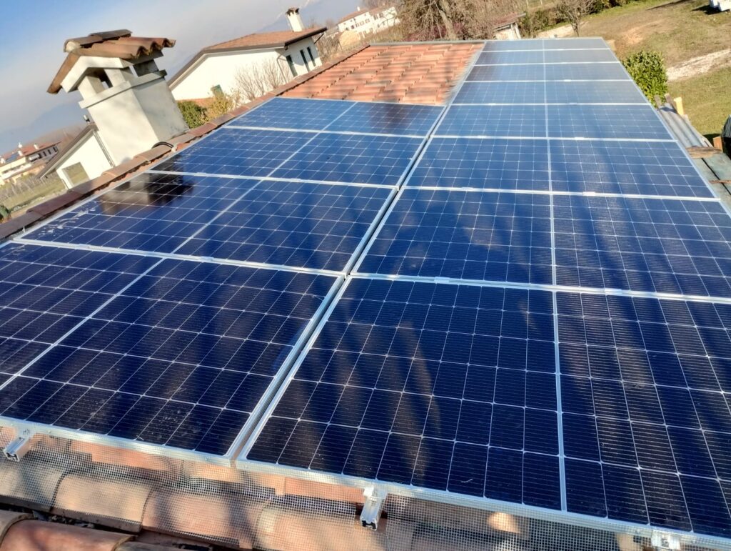 foto impianto fotovoltaico domestico di treviso provincia